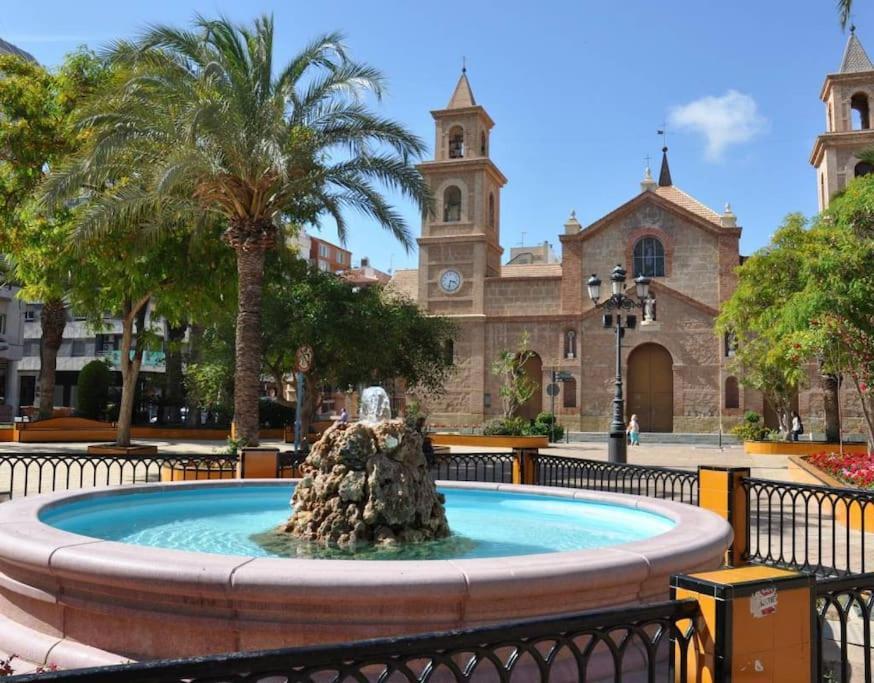 Flamenco Chill Apartment Торрев'єха Екстер'єр фото