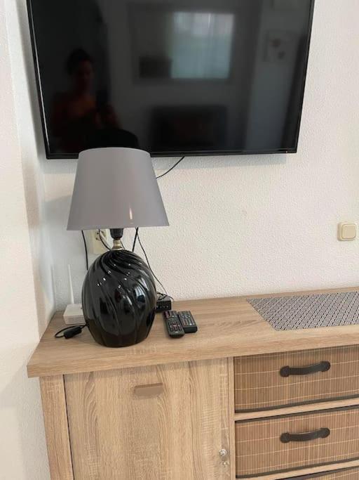 Flamenco Chill Apartment Торрев'єха Екстер'єр фото