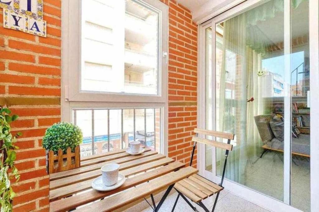 Flamenco Chill Apartment Торрев'єха Екстер'єр фото